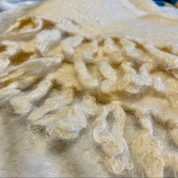 Vintage Glentana 70% Mohair Scarf | EUC OS Made in Scotland - Picture 3 of 15